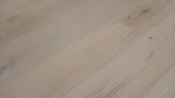 ENGINEERED HARDWOOD ULTRA