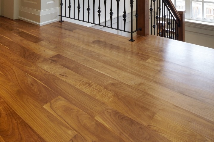 Image depicts hardwood floors from our hardwood flooring Ottawa store.