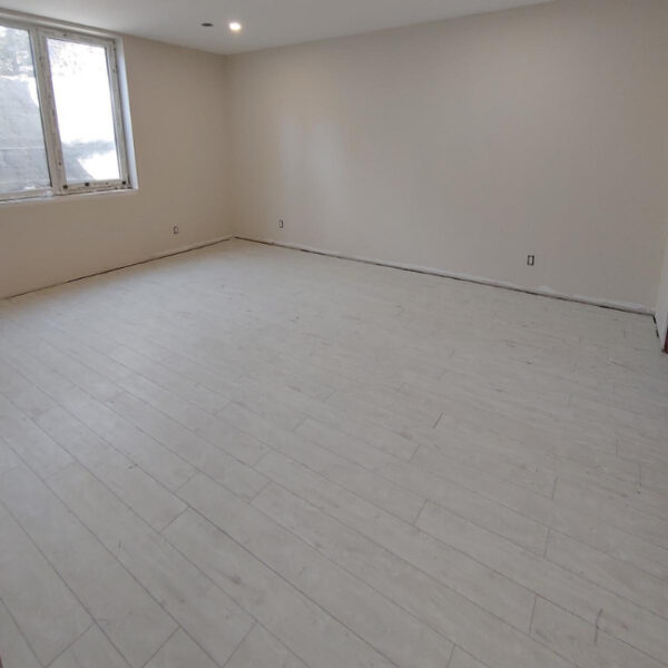 Click Vinyl Installation in London ☑️ Flooring Liquidators