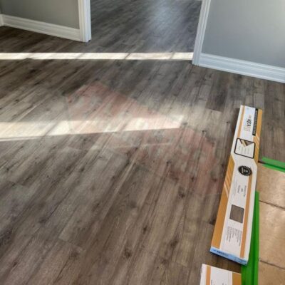 installing vinyl floors in canada house03