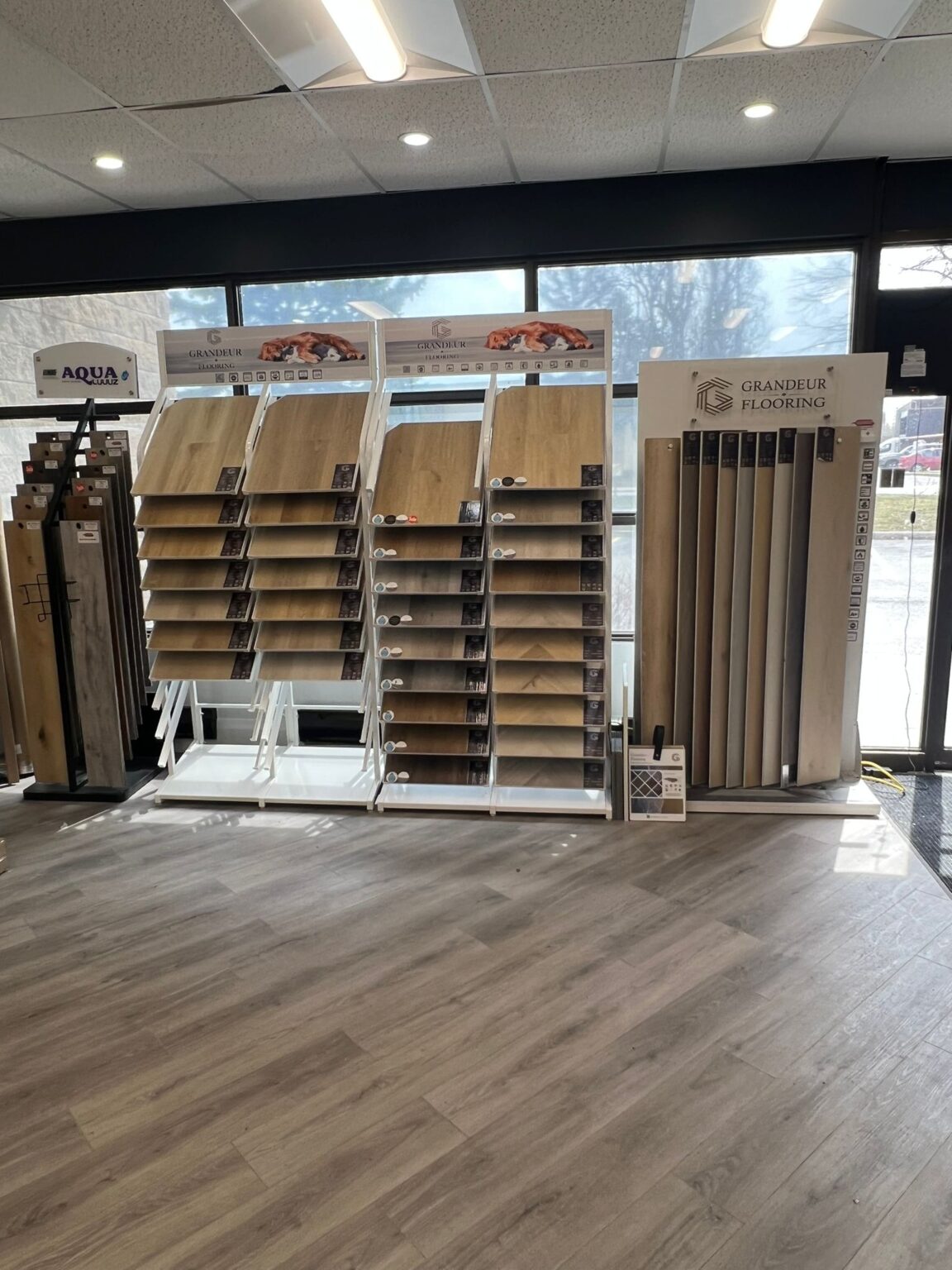 Flooring Liquidators Ottawa West ☑️ Colonnade Road Hardwood, Tile, & More