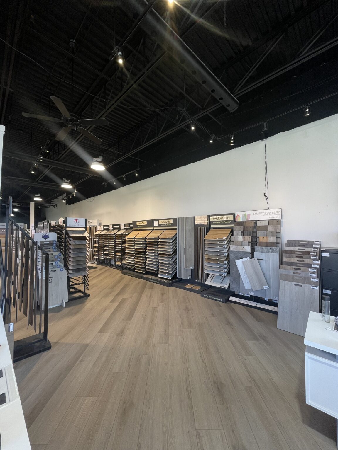 Flooring Liquidators Ottawa ☑️ Hardwood, Tile, & More