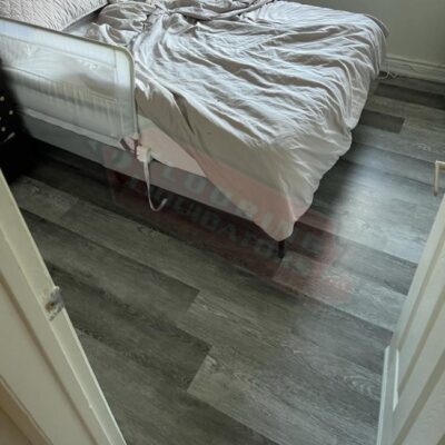 installing vinyl click flooring in small home